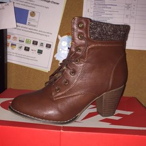 Boots/heels